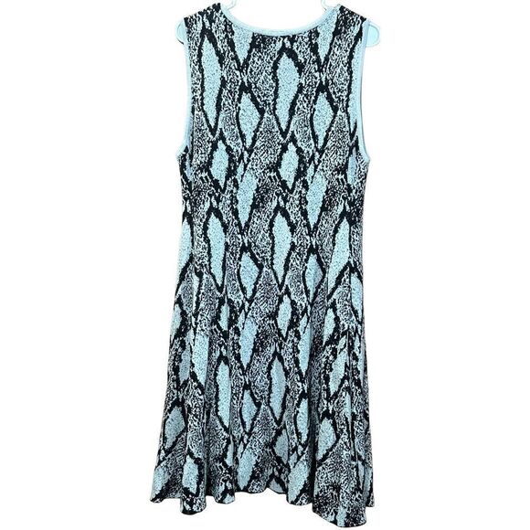 Women’s Torrid Plus Size 2X Snakeskin Print Sweater Knit Trapeze Dress Black Gra - Picture 3 of 5